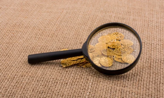 Rüyada altın bulmak, beklenmedik kısmet ve nasibi simgeleyen rüya sembolü