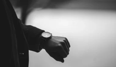 Rüyada kol saati görmek ve rüya tabiri